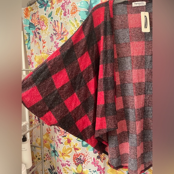 Cardigan - Picture 9 of 12